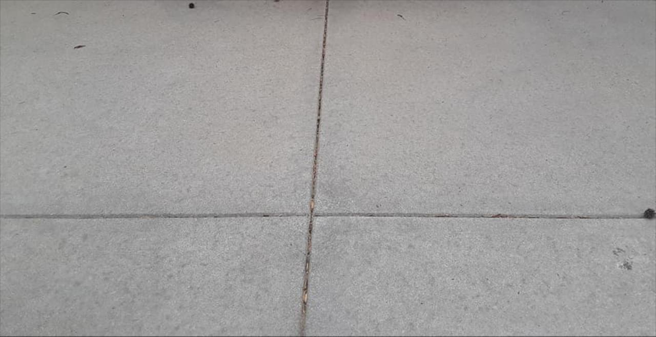 Driveway & Concrete Cleaning