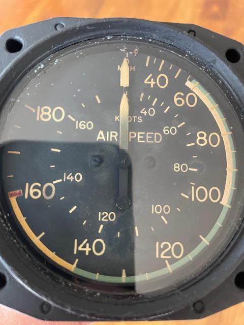 U.S. Gauge Co.-Cessna 180 & 182 Airspeed Indicator. Used.