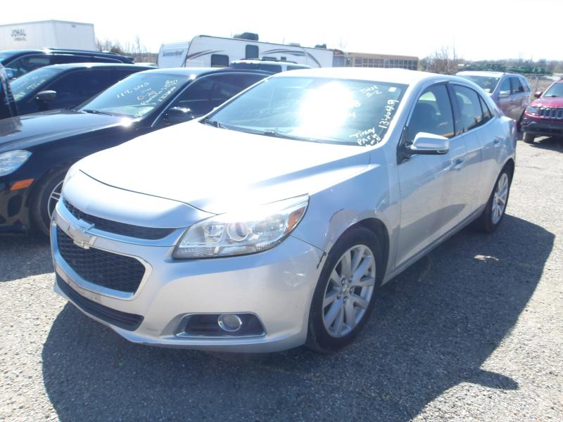 D38 - 2014 Chevrolet Malibu 2LT