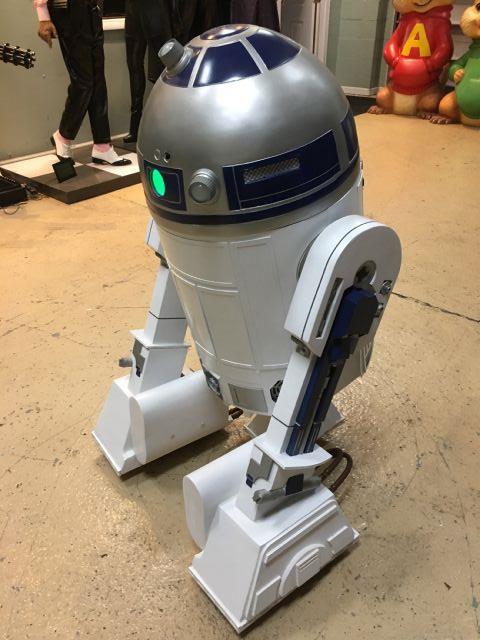 Life Size Star Wars Remote Controlled R2D2