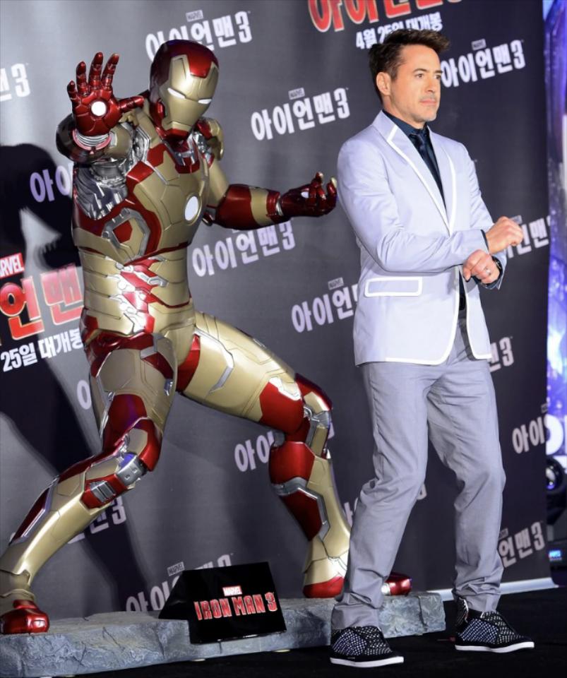 Marvel Ironman 3 Battlefield Edition with LED Lights