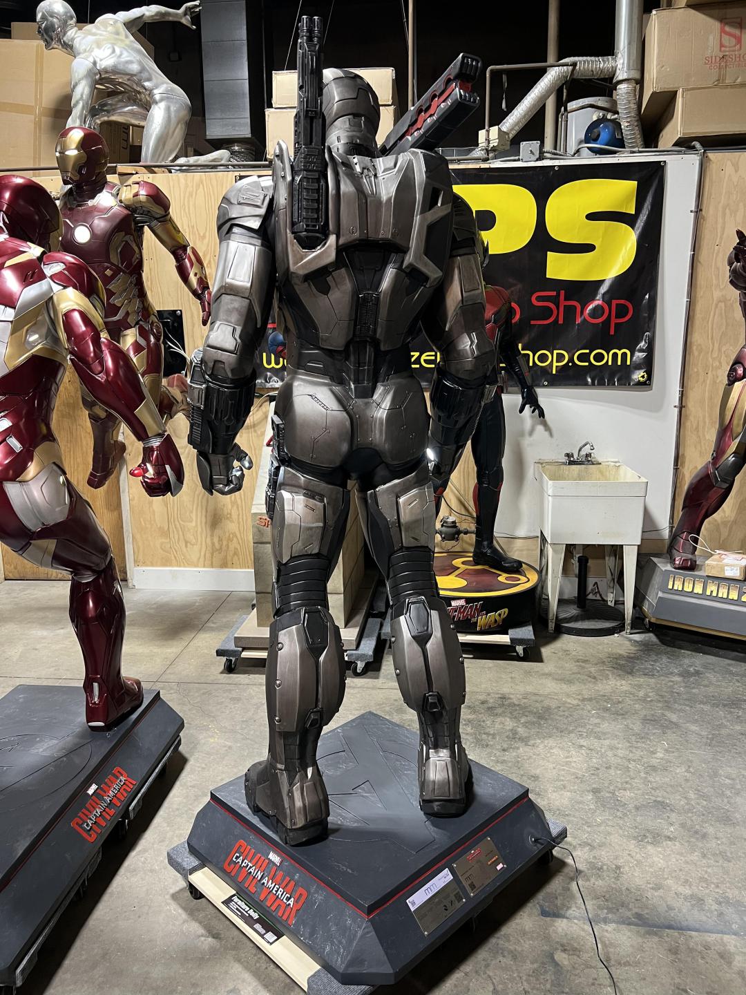 Marvel “Captain America: Civil War” 3 Piece Set War Machine Ironman