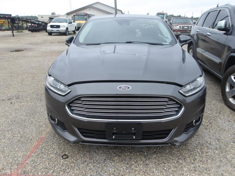 D11 - 2015 Ford Fusion Titanium