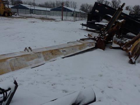 Cat Snowplow - Lot # J1188