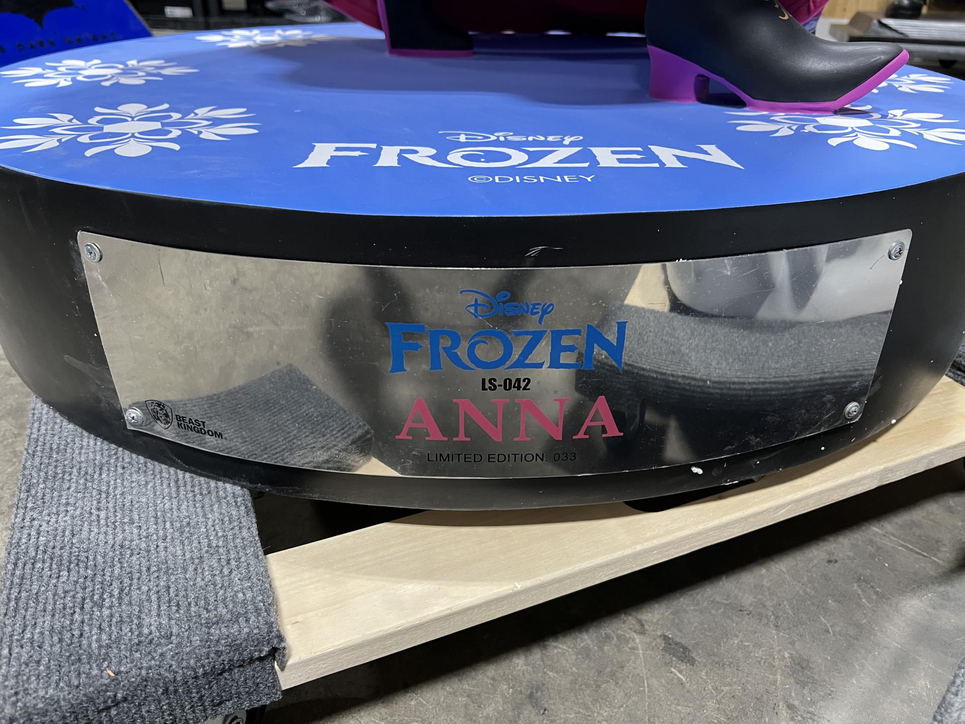 Life Size Frozen Anna, Elsa and Olaf