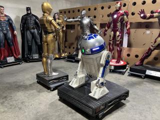 Life Size Star Wars Sideshow Version 2 R2-D2 and C-3P0