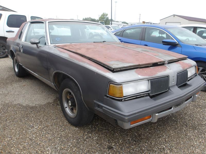 D7 - 1987 Oldsmobile Cutlass Supreme Brougham