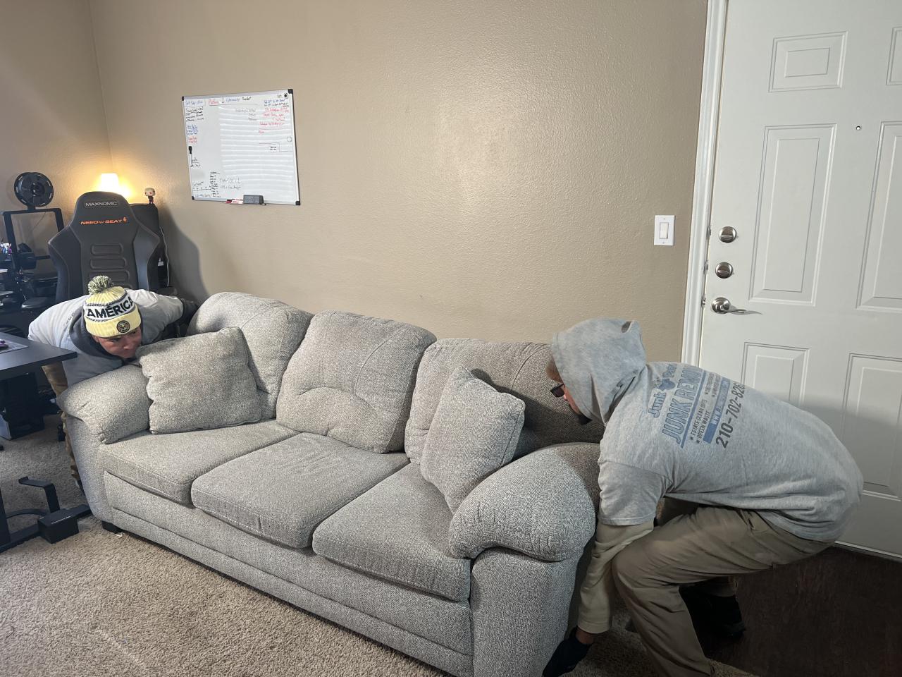 Furniture Removal In San Antonio, Tx