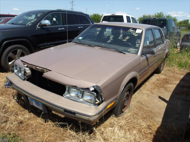D105 - 1984 Buick Century Custom *** Mechanics Special ***