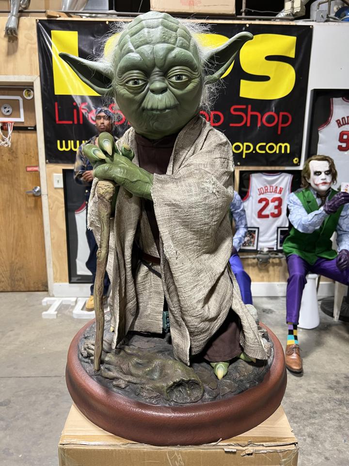 Sideshow Yoda