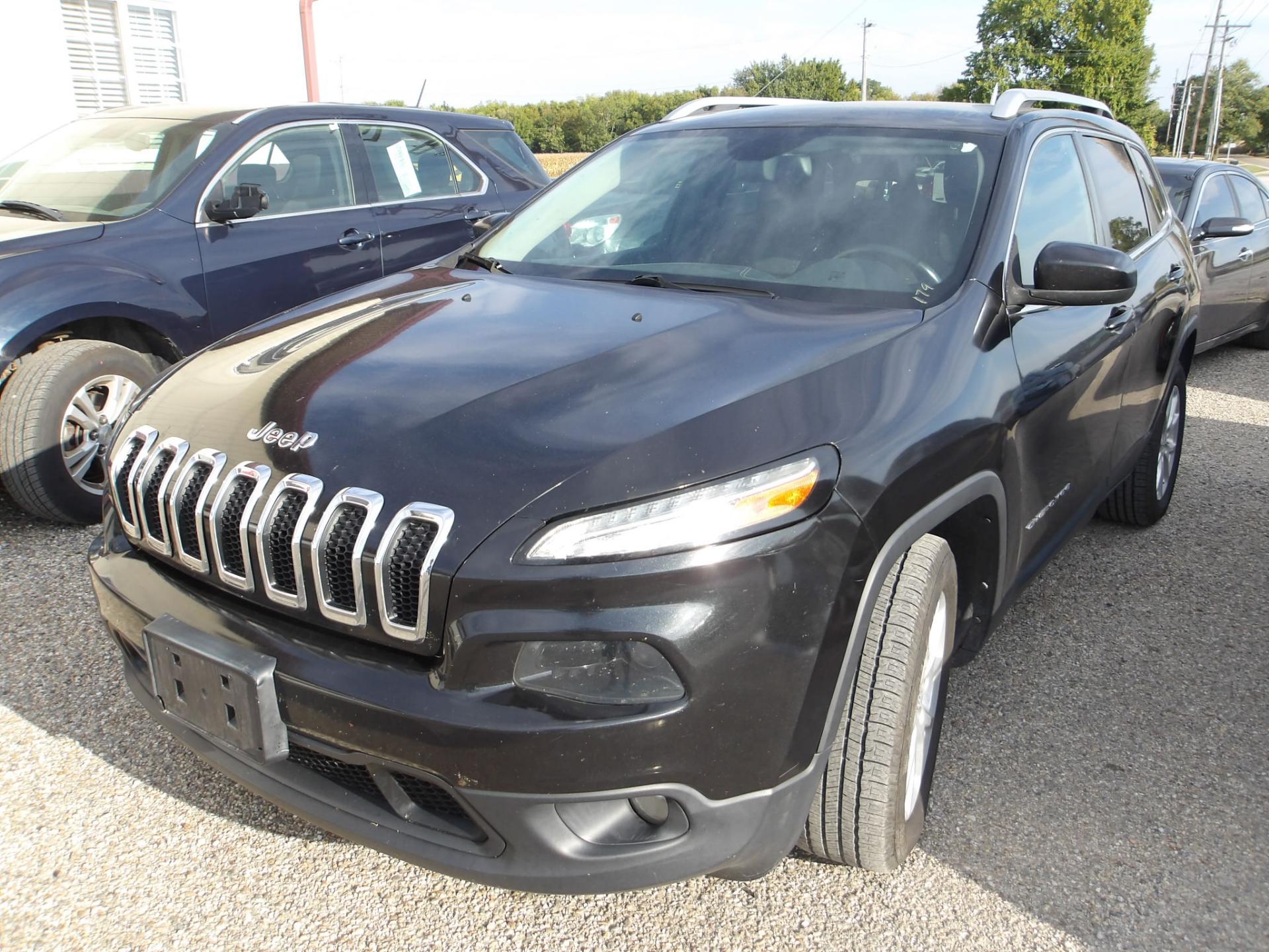 A9 - 2014 Jeep Cherokee Latitude