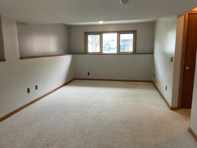 400 N Linwood Ct