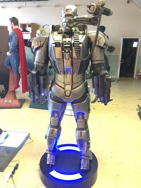 Life Size Marvel Avengers Ironman War Machine