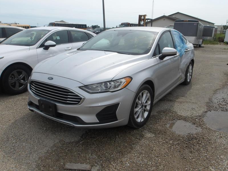 D25 - 2019 Ford Fusion SE