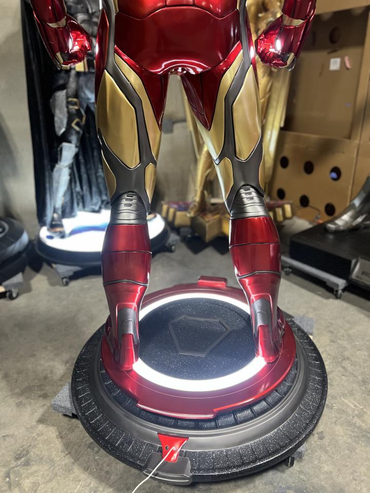 Avengers End Game Tony Stark with Interchangeable Heads