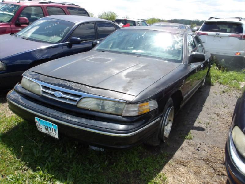 D184 1996 FORD CROWN VICTORIA    *** Mechanics Special ***
