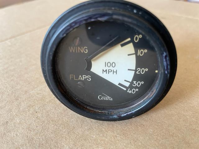 Cessna 172, 175 Flap Position Gauge. 12 Volt. Used.