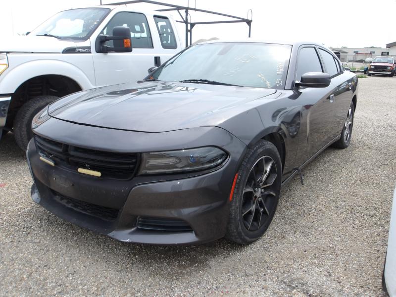 D4 - 2016 Dodge Charger SE