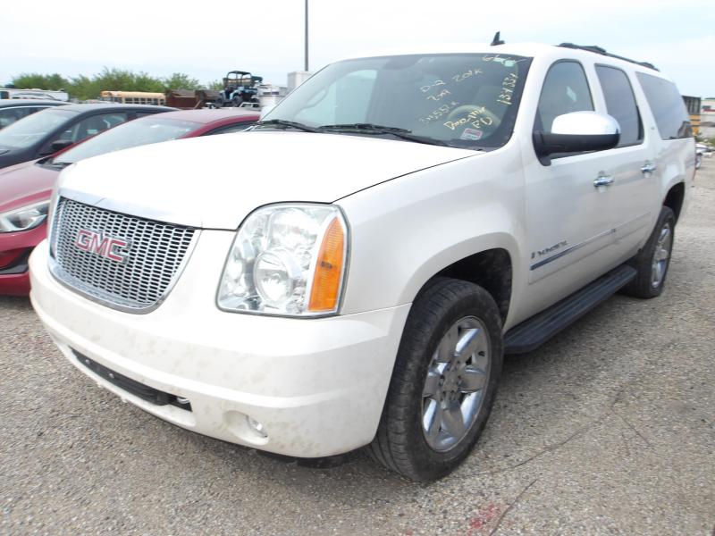 D2 - 2009 GMC Yukon XL
