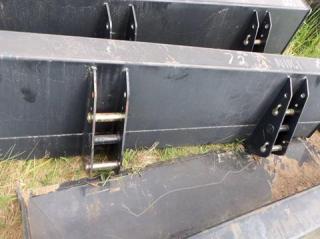 72" Tractor Bucket - Lot # N1061