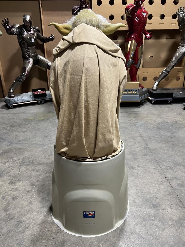Life Size Star Wars Episode 1 Yoda
