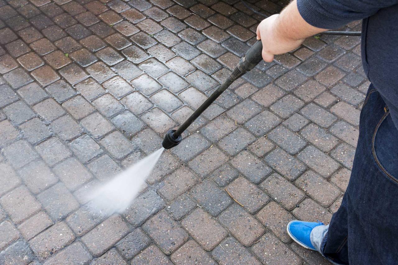 Paver Cleaning &amp; Sealing