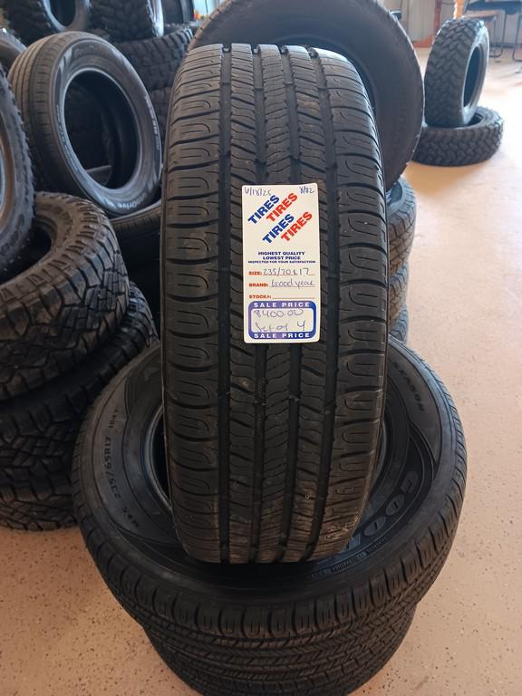 235/65R17 Goodyear Assurance Tires Set of 4