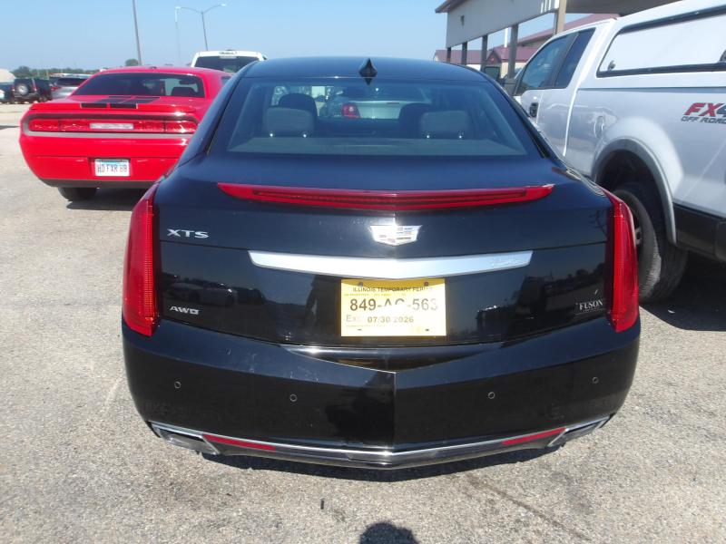 A131 - 2017 Cadillac XTS Luxury