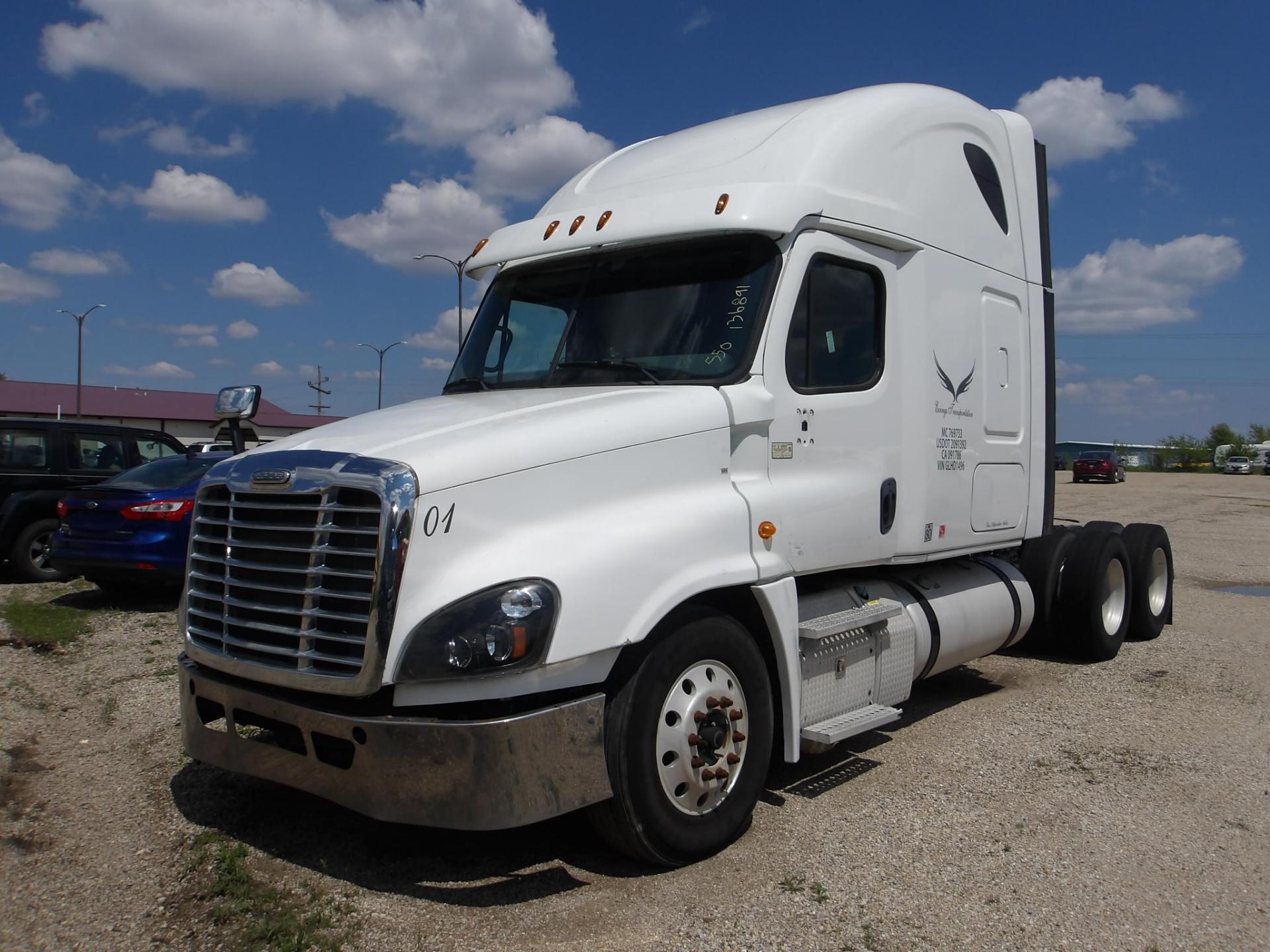 D60 - 2016 Freightliner Cascadia 125