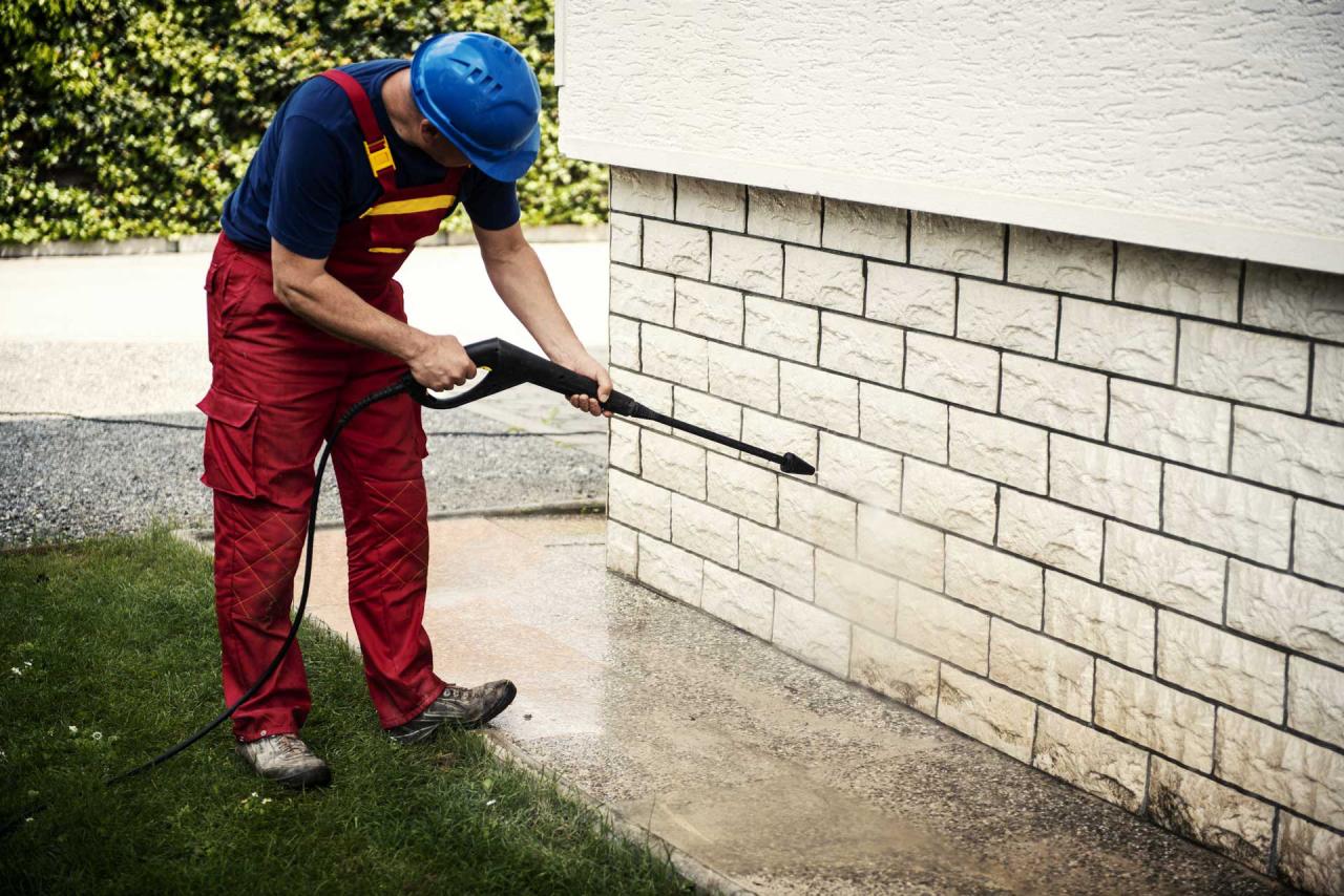 Commercial Pressure Washing