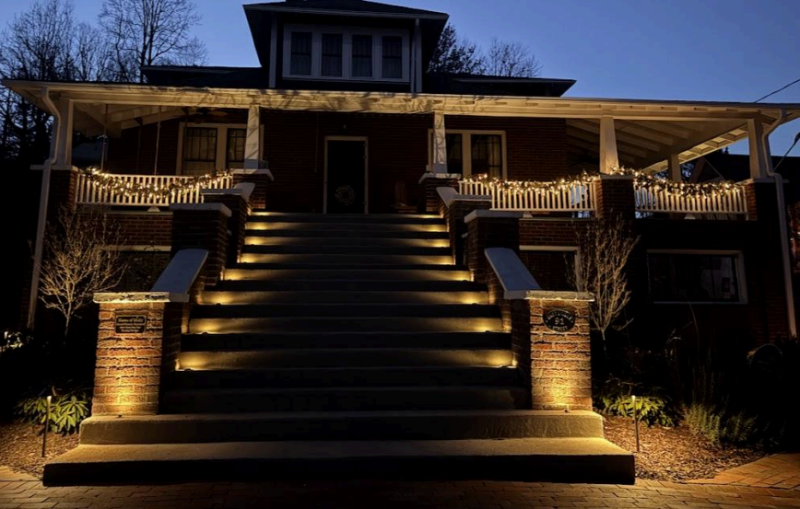 Stairway and Entryway Illumination: Prioritizing Safety and Aesthetics