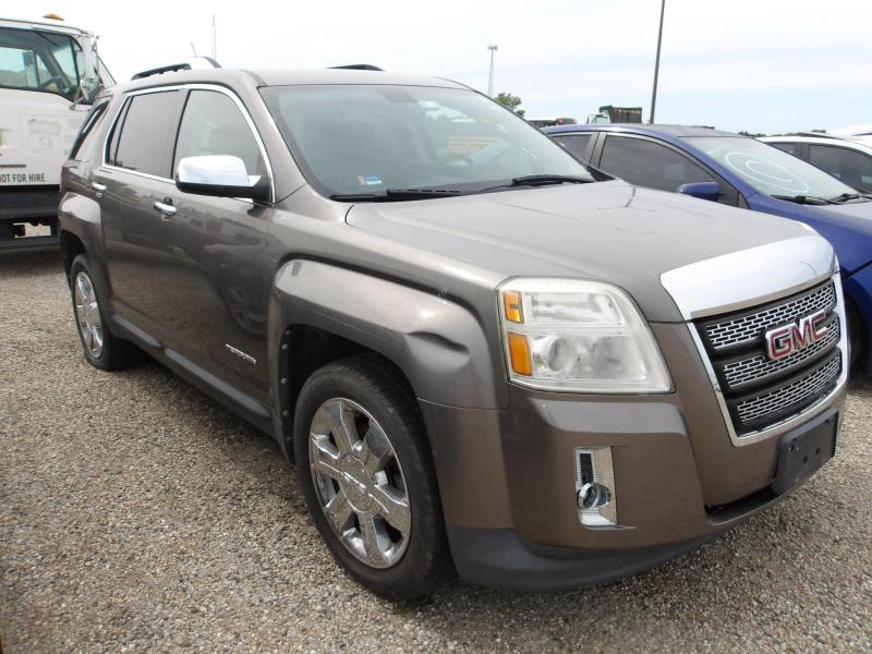 D14 - 2010 GMC Terrain SLT-2