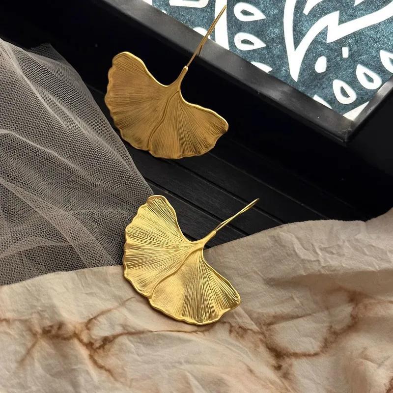 Gold Leaf Dangle Earrings