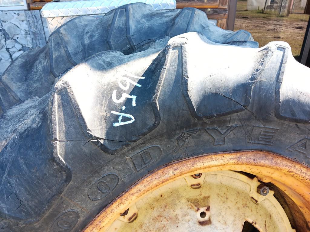 8 Bolt John Deere Cast Steel Tractor Hub