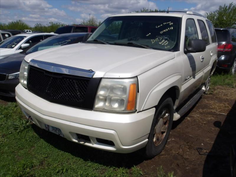D173 2002 CADILLAC ESCALADE  1500 LUXURY     *** Mechanics Special ***